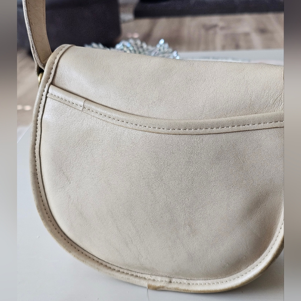 Vintage Coach Watson Crossbody Bag - Picture 13 of 16